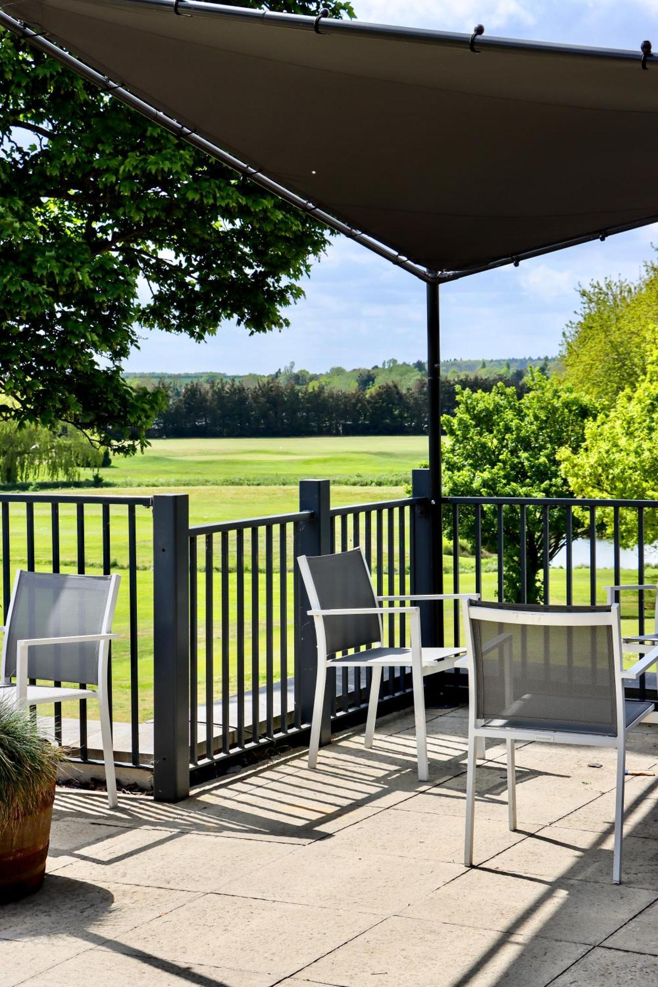 All Saints Resort Bury St. Edmunds ภายนอก รูปภาพ