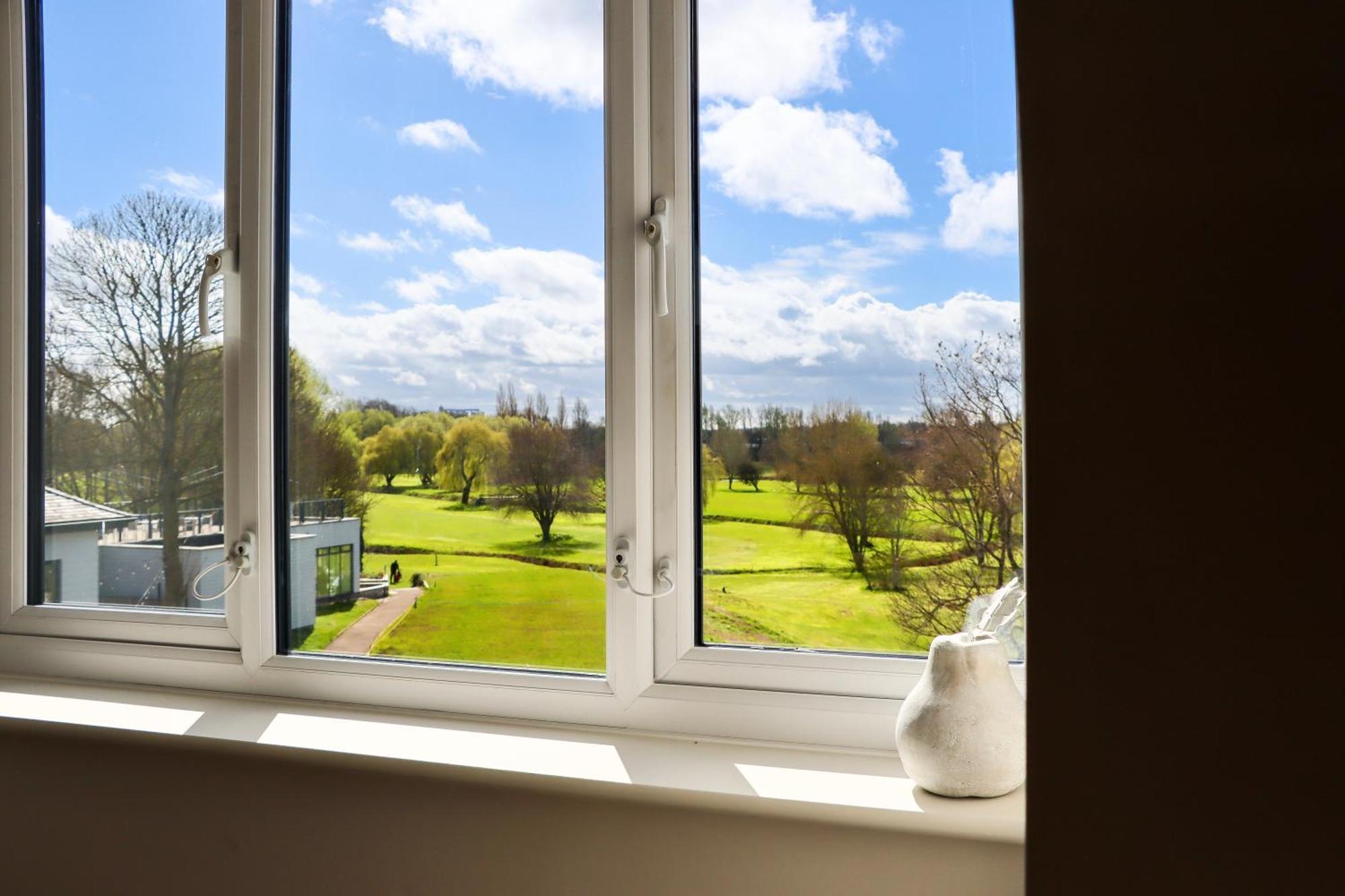 All Saints Resort Bury St. Edmunds ภายนอก รูปภาพ