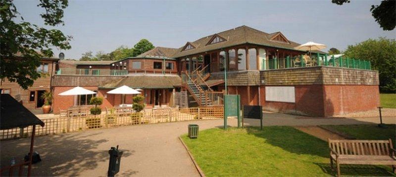 All Saints Resort Bury St. Edmunds ภายนอก รูปภาพ